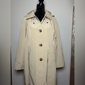 London Fog Classic Tan Trench Coat with Hood - XL - Spring Trench